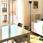 Апартаменты Sandrix - Stylish And Exclusive In Tricolore *