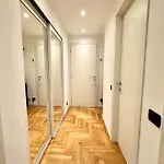 Апартаменты Sandrix - Stylish And Exclusive In Tricolore Милан