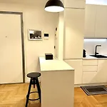 Апартаменты Sandrix - Stylish And Exclusive In Tricolore